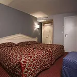 Eugénie Hotel
