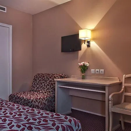 Eugenie 3* Paris