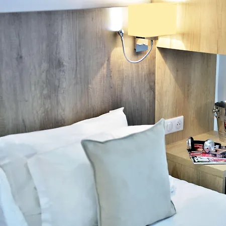 Eugenie Hotel 3*