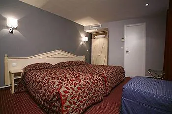 Eugenie Hotel